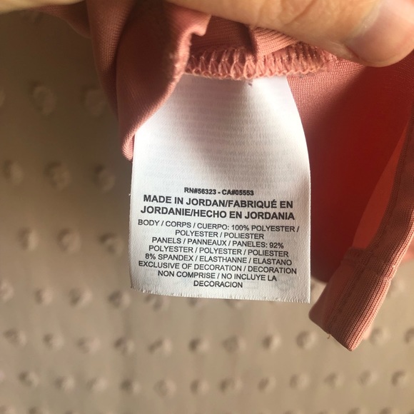 Nike Running Dri Fit Short Sleeve Athletic T, sz 3X
Pink or gray? - Picture 4 of 13